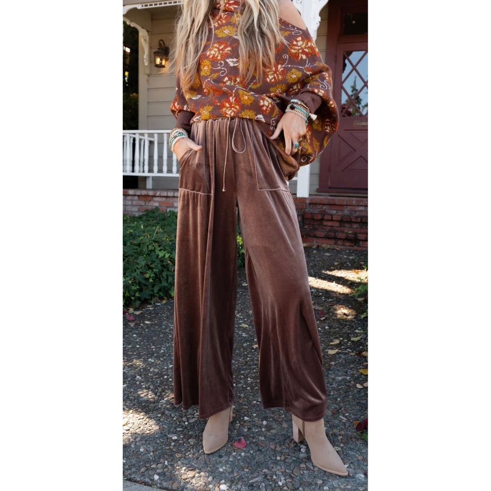 Three Bird Nest Relaxing Robin Velvet Wide Leg Pant NWT Medium Coco